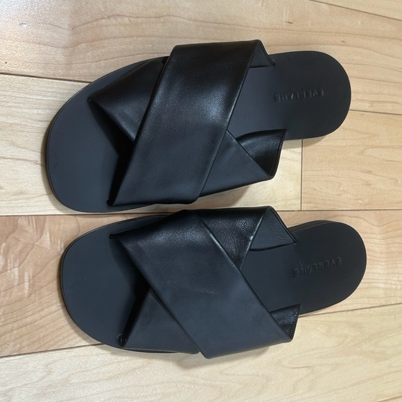 NWOB Everlane Leather The Day Crossover Sandal in Black, Buttery Soft, Size 5 - Picture 5 of 15